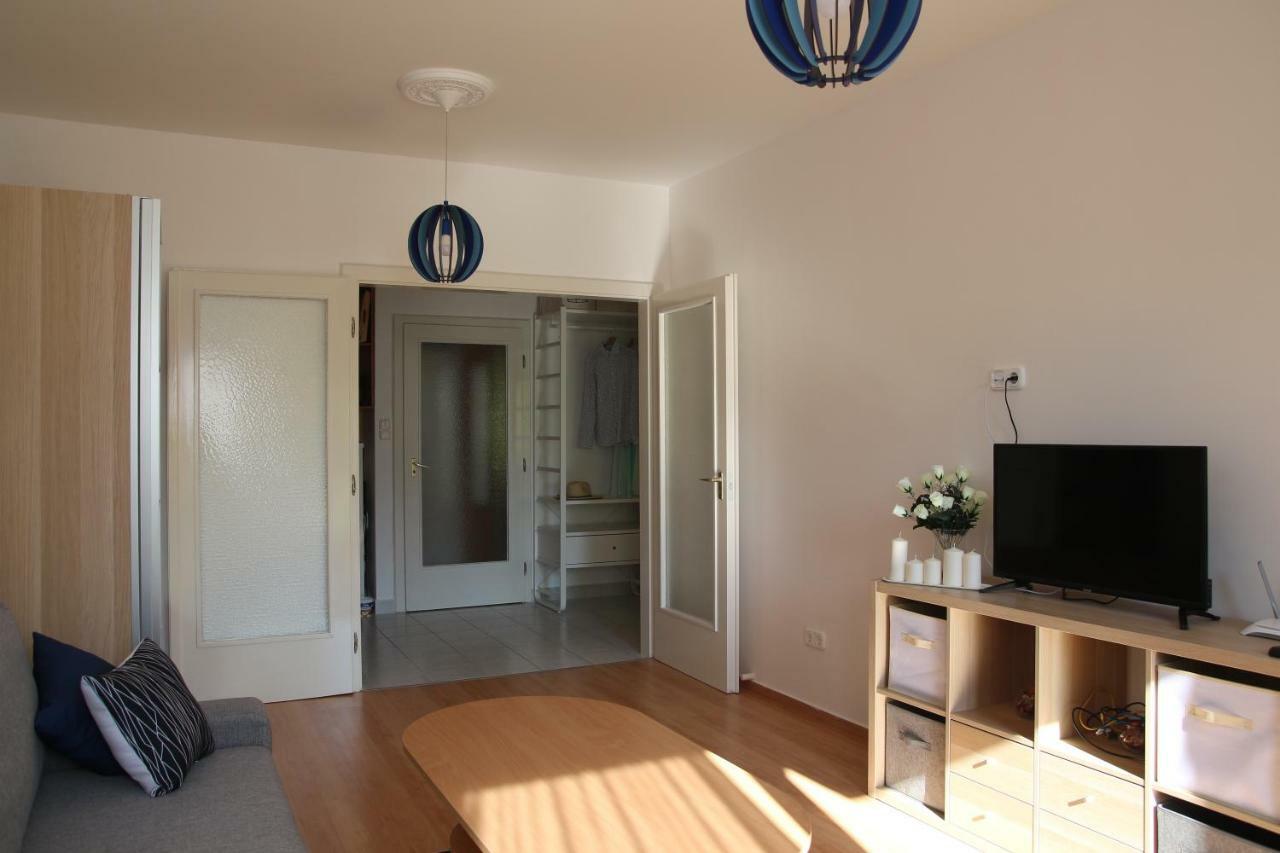 Apartment With Swing Heviz Ngoại thất bức ảnh