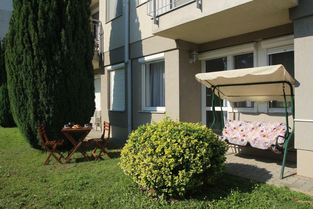 Apartment With Swing Heviz Ngoại thất bức ảnh